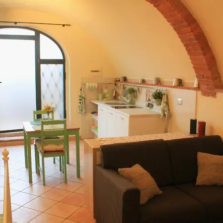Bed & Breakfast La Stanza Nova *